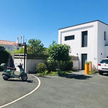 12 Pers - Piscine * Les Sables-dʼOlonne